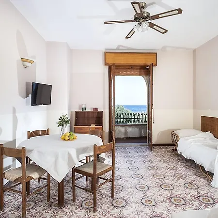 Residence Villa Liliana Giardini Naxos Exterior photo
